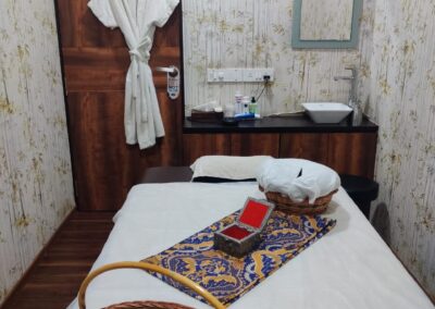 Best spa near Hiranandani Estate – White N Bright Spa & Salon