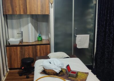 Facial Spa Room Of White N Bright Spa And Salon In Thane - White N Bright Spa in Thane