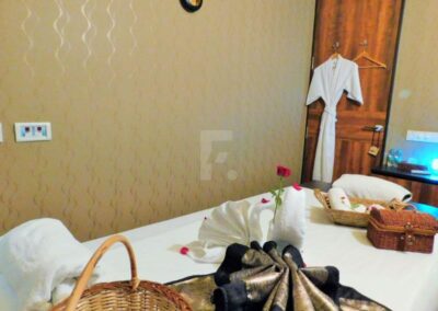 Massage Spa Room Of White N Bright Spa And Salon In Thane - White N Bright Spa in Thane
