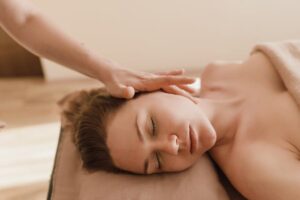 Spas and Massages Thane Woman enjoying a full body spa massage at White N Bright Spa in Thane West