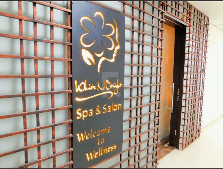 Entrance of White N Bright Spa in Thane
