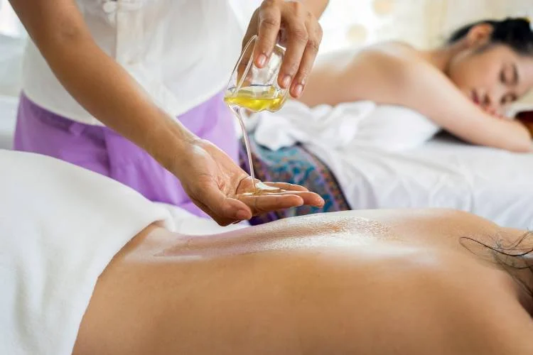 Best massage spa in Thane West — White N Bright Spa & Salon