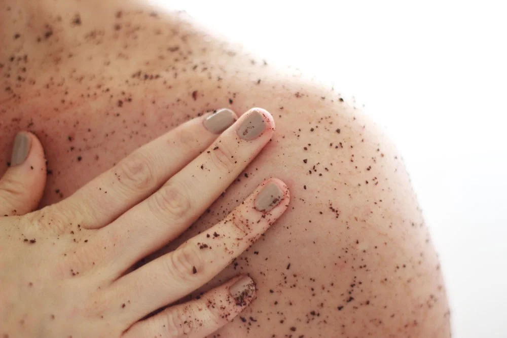 Skin Exfoliating Scrub in Thane – White N Bright Spa & Salon Natural skin exfoliating body scrub with sea salt and lavender at White N Bright Spa Thane West
